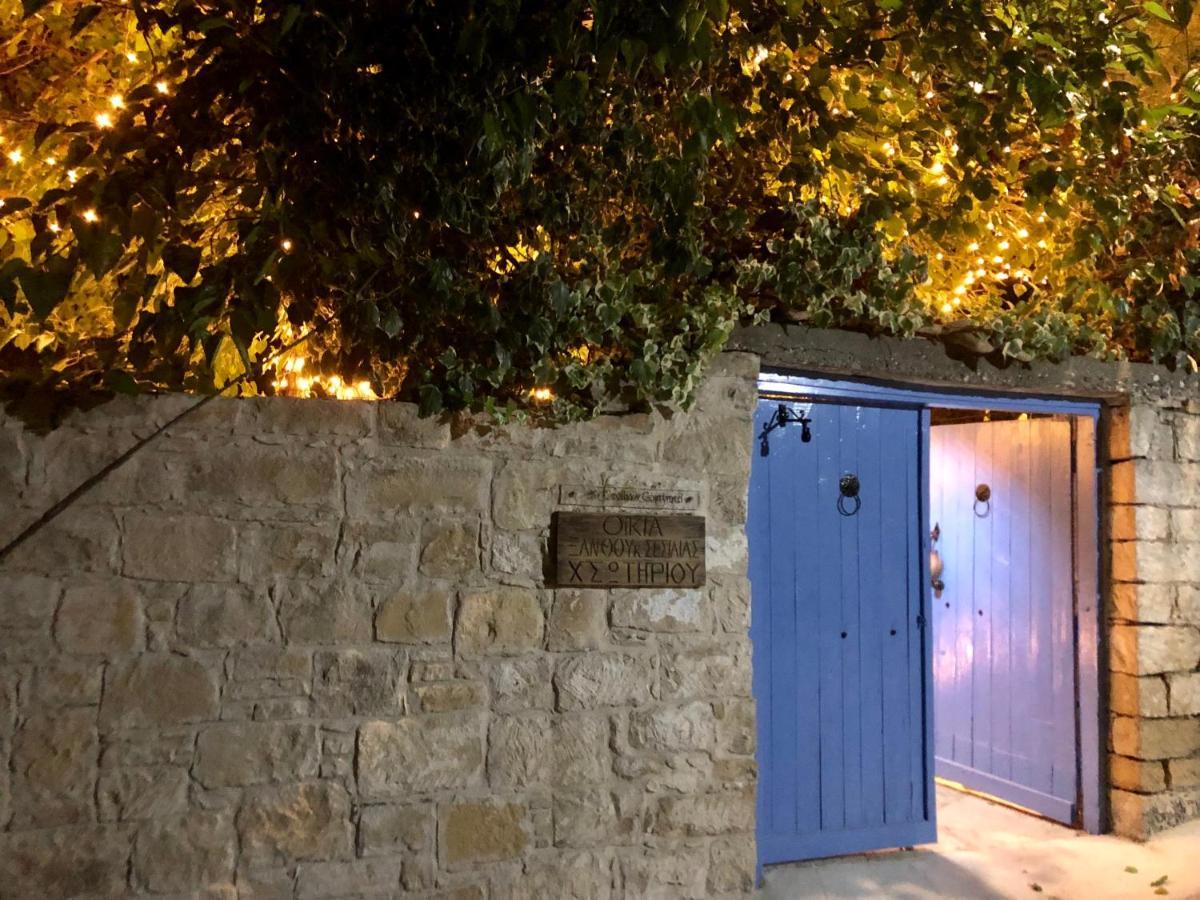 Cecilias Courtyard Pension Malya Buitenkant foto