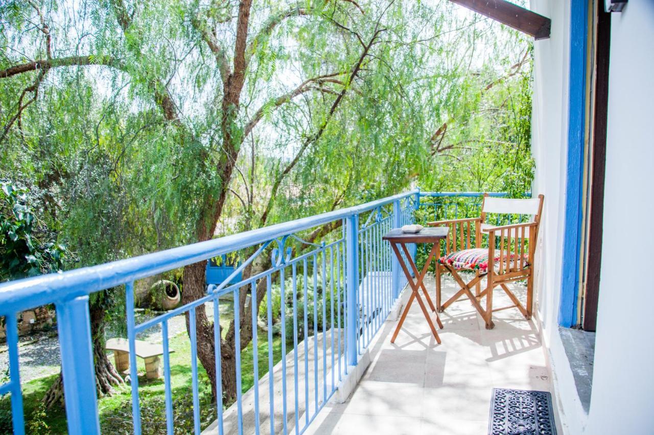 Cecilias Courtyard Pension Malya Buitenkant foto